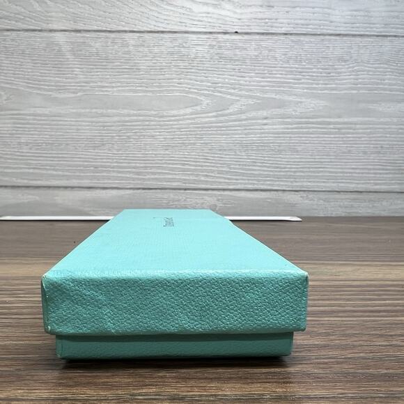 Tiffany & Co. Gift Box 2x7 - Picture 4 of 9